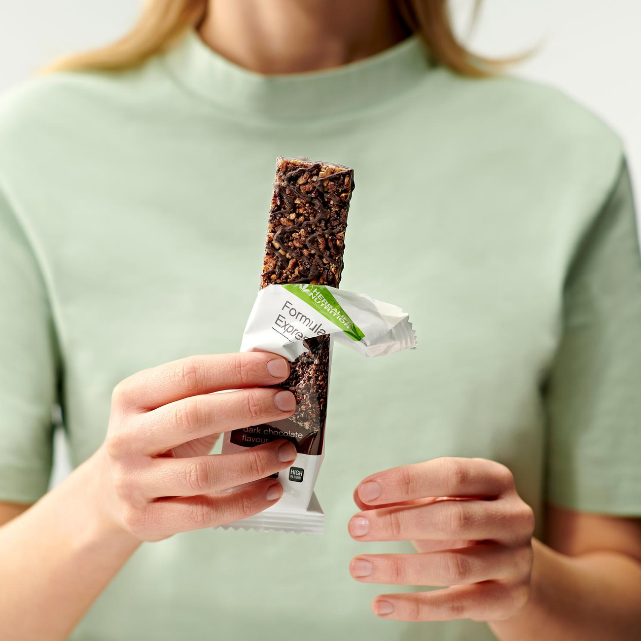 Formula 1 Express Pločice za hranjivi obrok okus tamne čokolade 7 pločica x 56 g - Slika 3